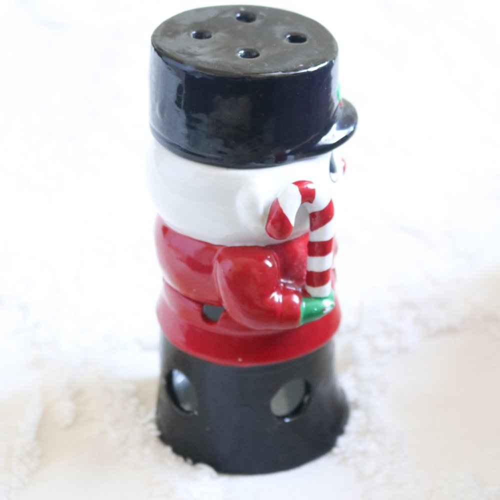 Vintage Christmas Toy Soldier Candle Holder Potpourri Pot Diffuser Room Scenter - Picture 4 of 14